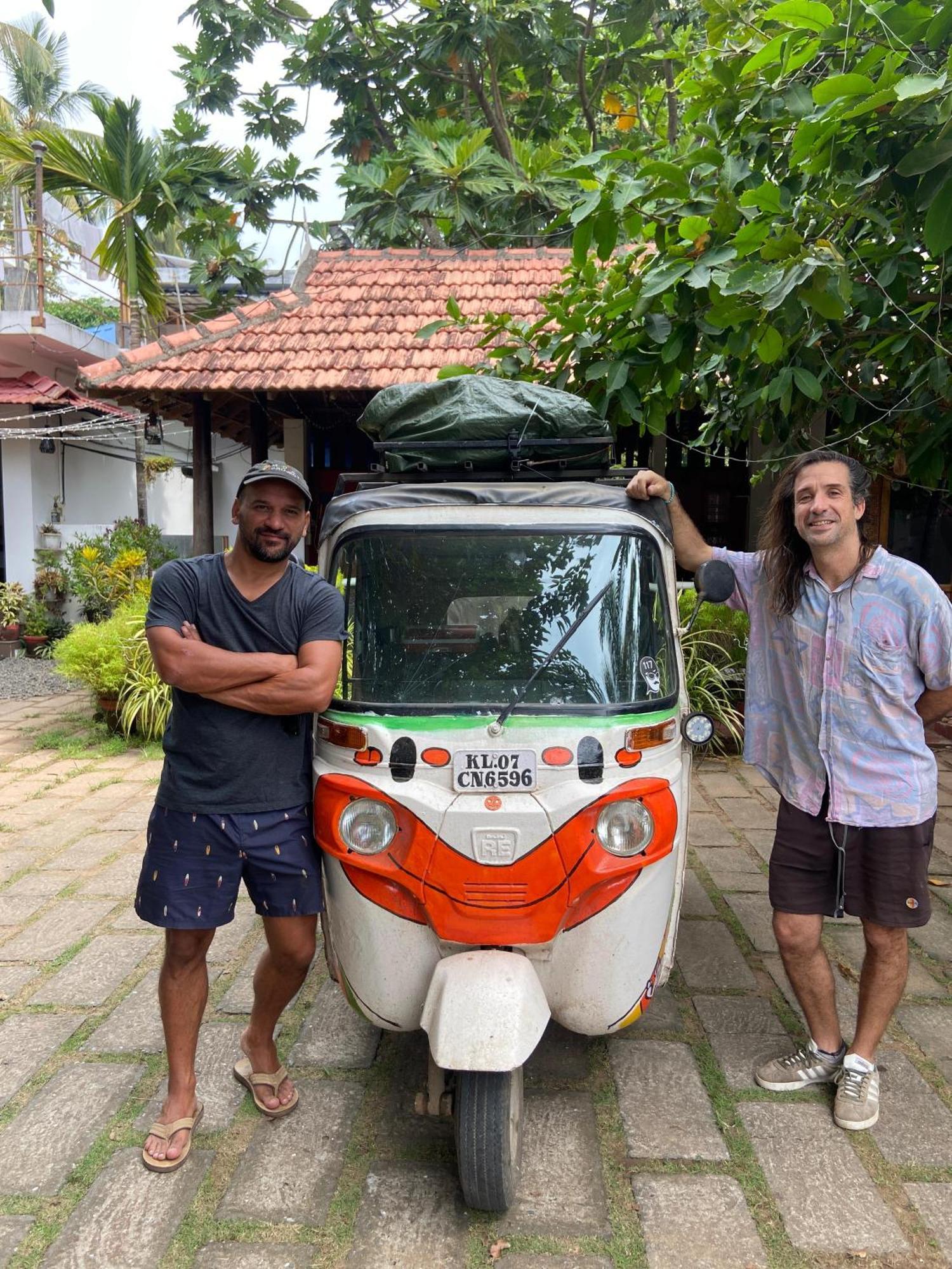 Dove Cottage Cherai Beach Exterior photo